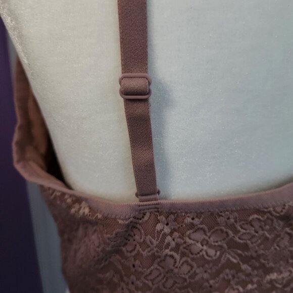 Old Navy Brown Lace Crop Tank Top - Picture 6 of 8